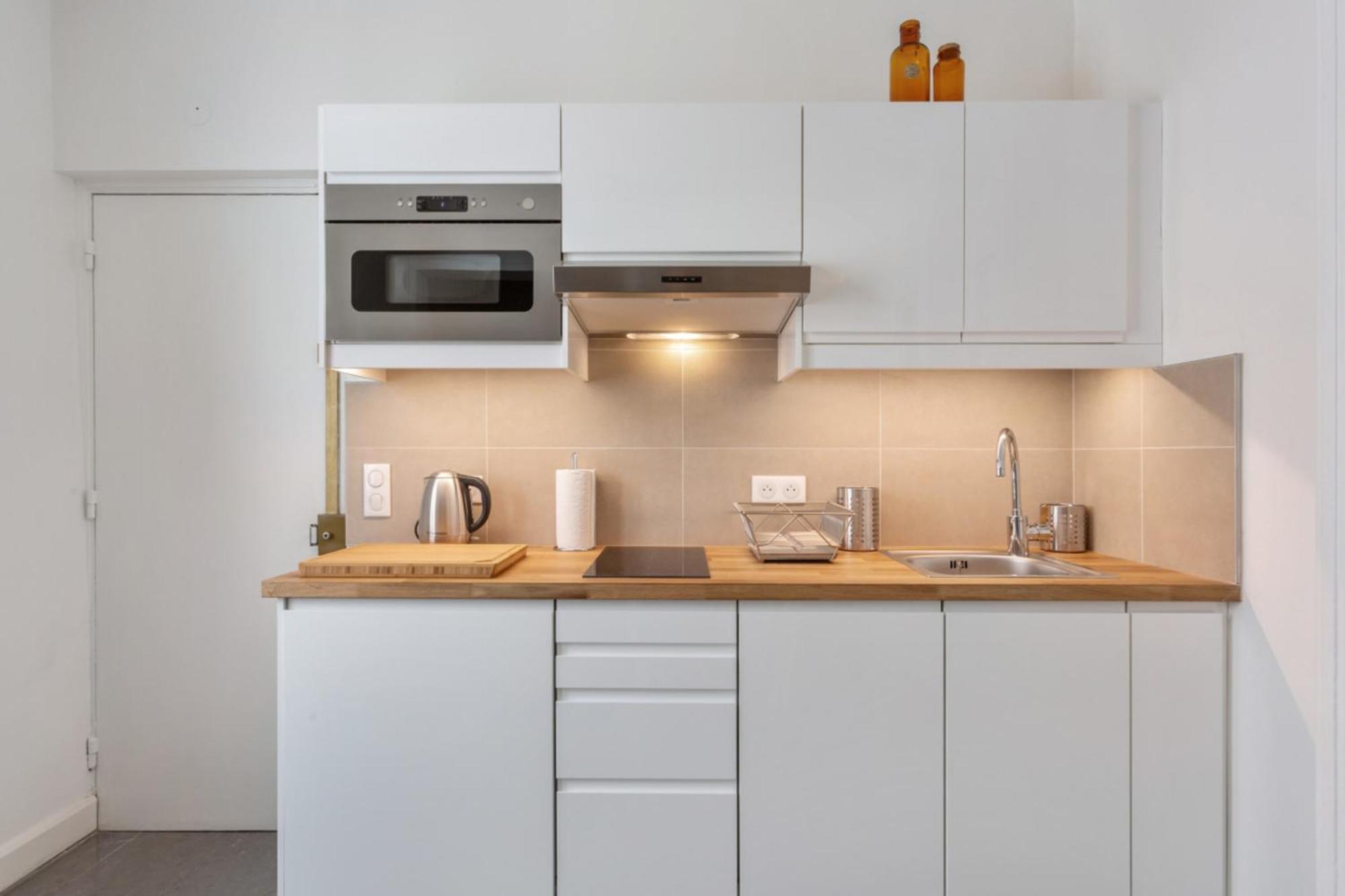 Appartement Du Marche St Honore - Welkeys Paris Exterior photo